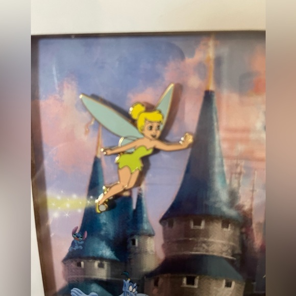 Disney Framed Castle Picture, Where Dreams Come True, 4 Pin Set - Picture 5 of 12